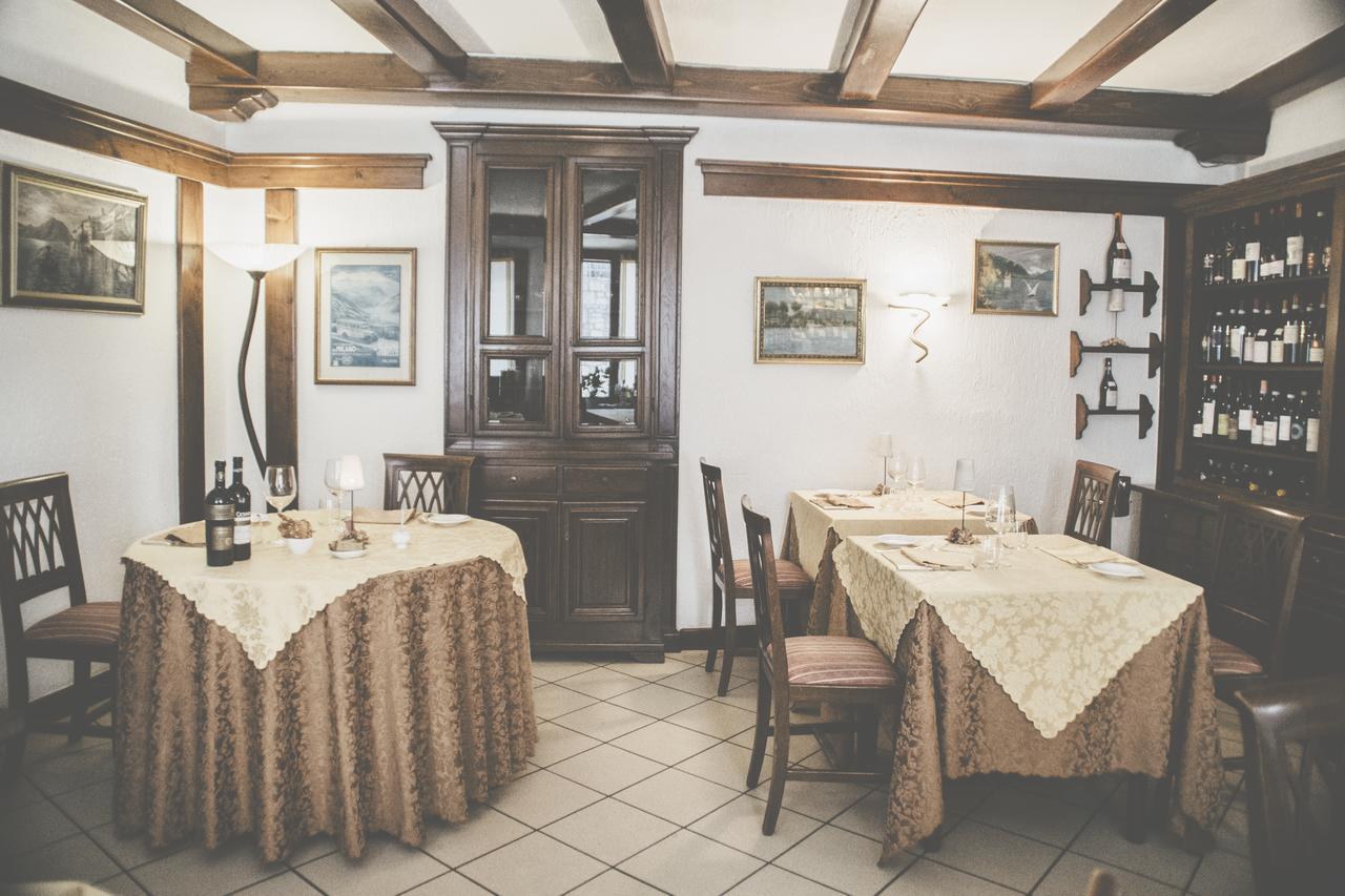 Hotel Residence Giardini Piode Екстериор снимка