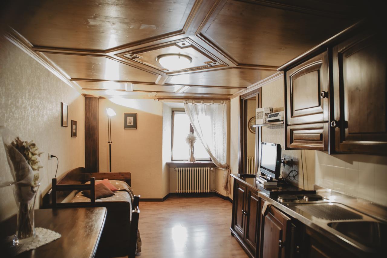 Hotel Residence Giardini Piode Екстериор снимка